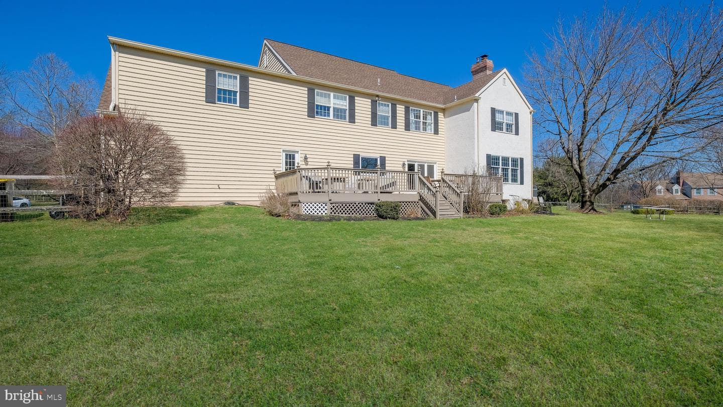 2916 White Tail Court photo 32