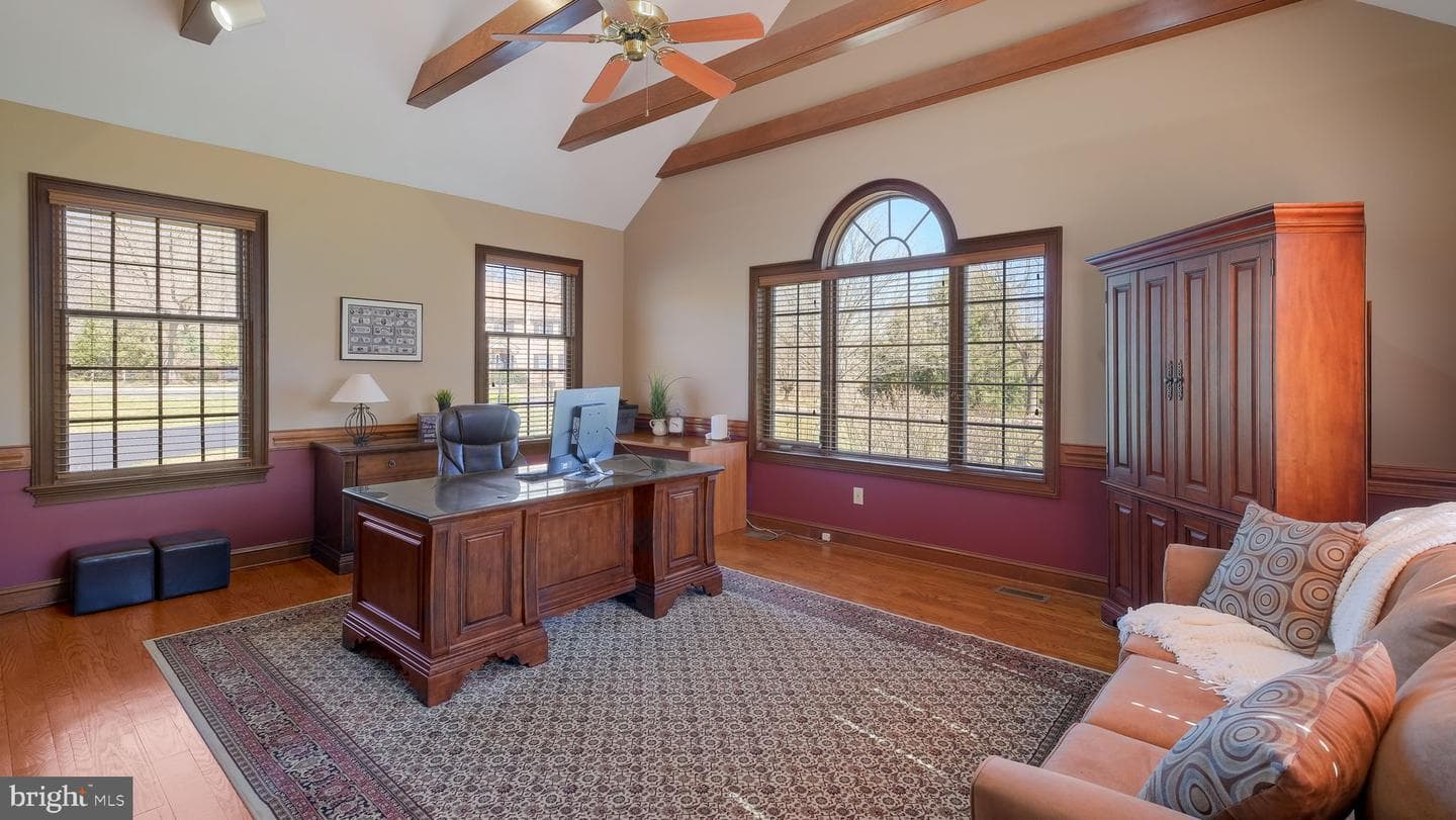 2916 White Tail Court photo 7