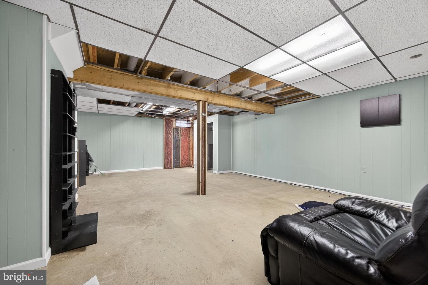 52 Hampton Drive photo 29