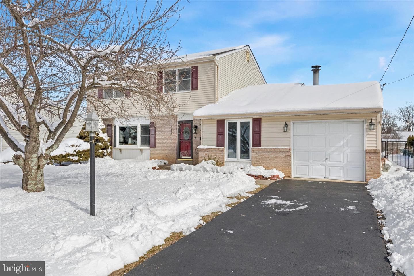 233 Sharpless Road photo 2