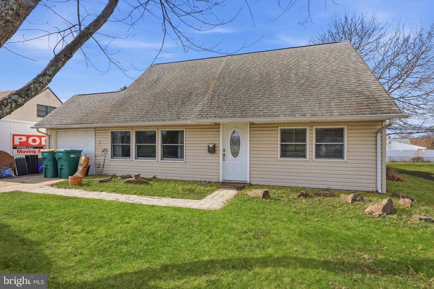 9 Harmony Road photo 4