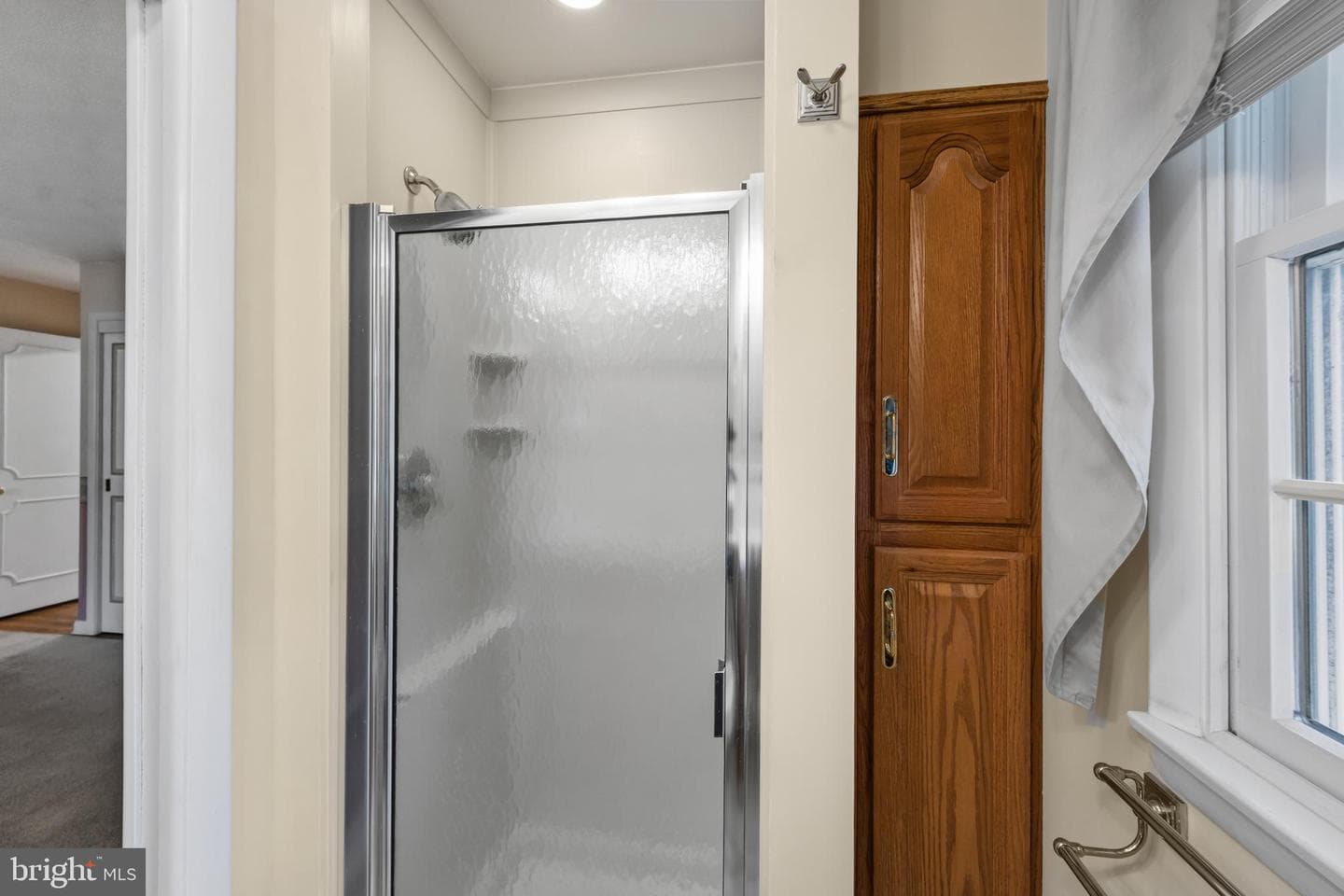 105 Vernon Lane photo 22