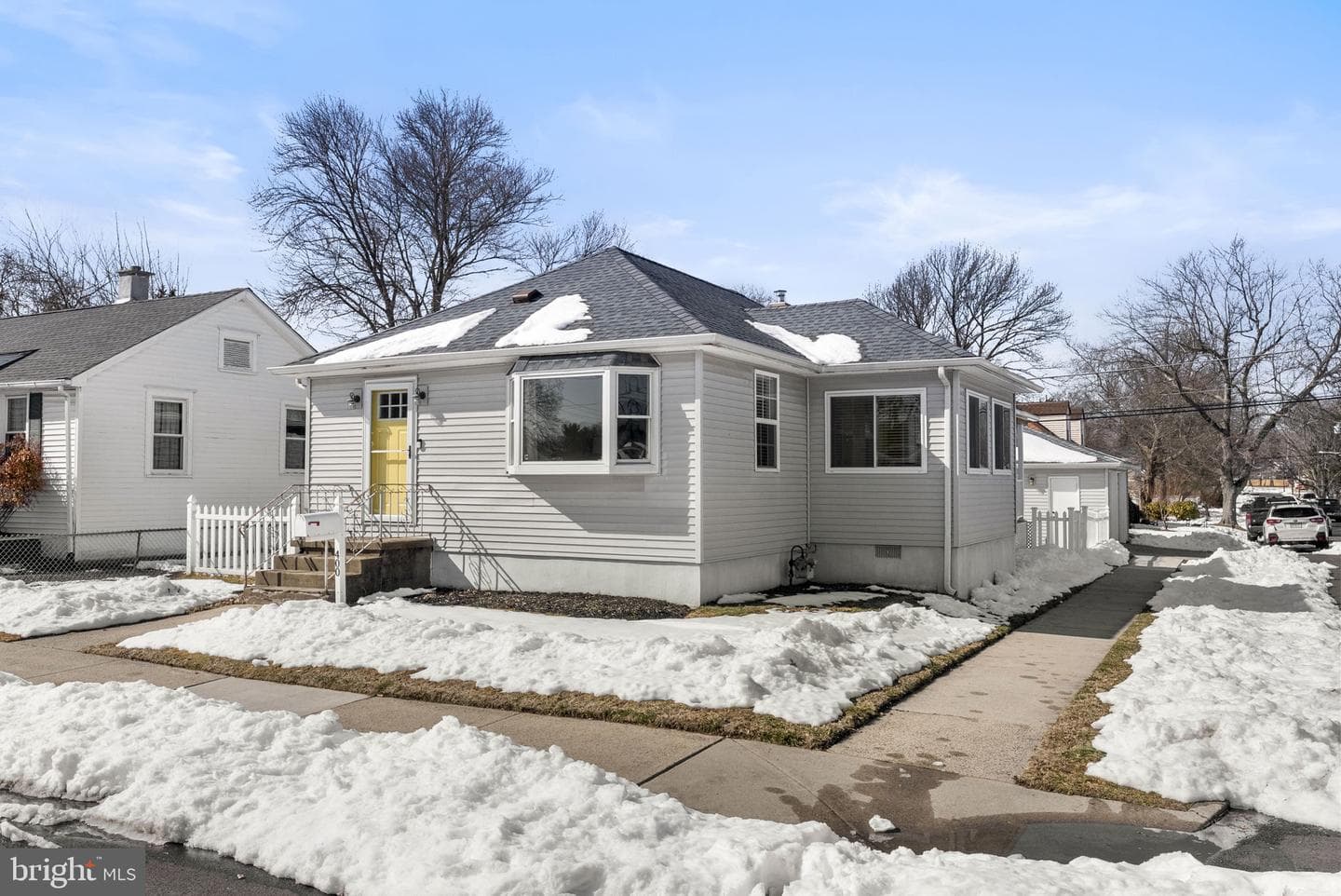 400 Clymer Avenue photo 2