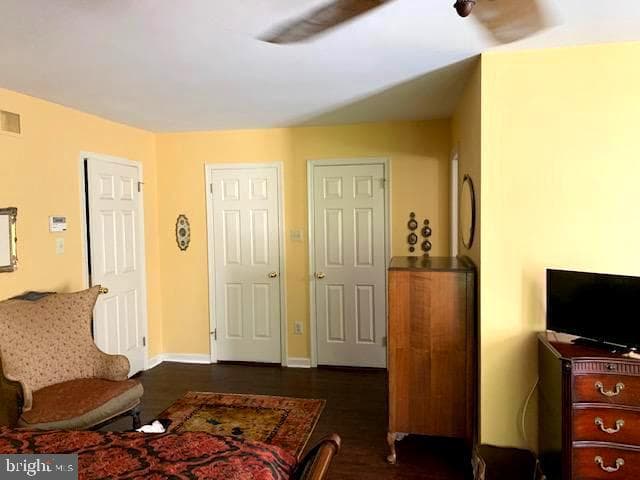 17 Randolph Court photo 15