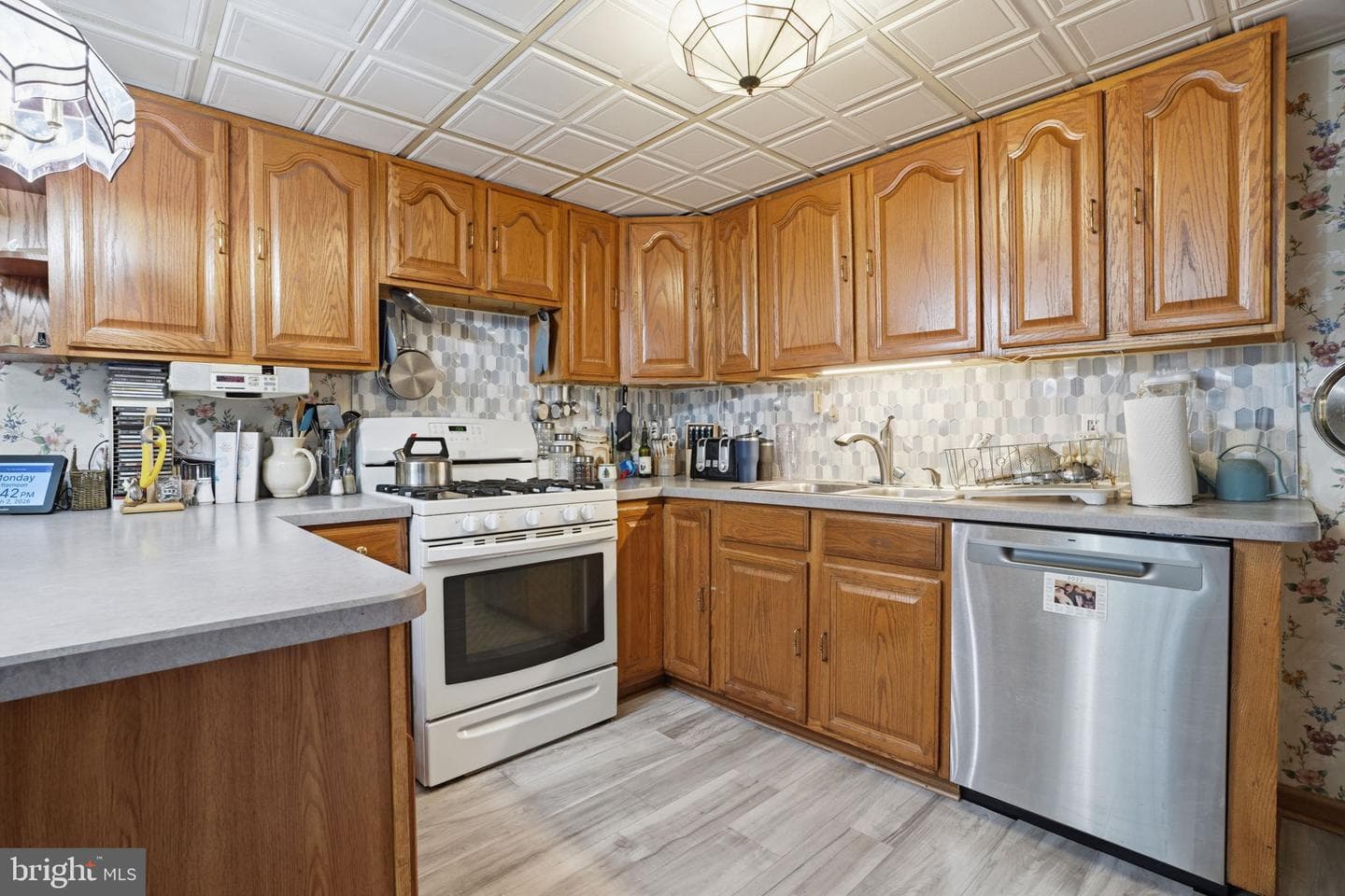 650 Pine Street photo 7
