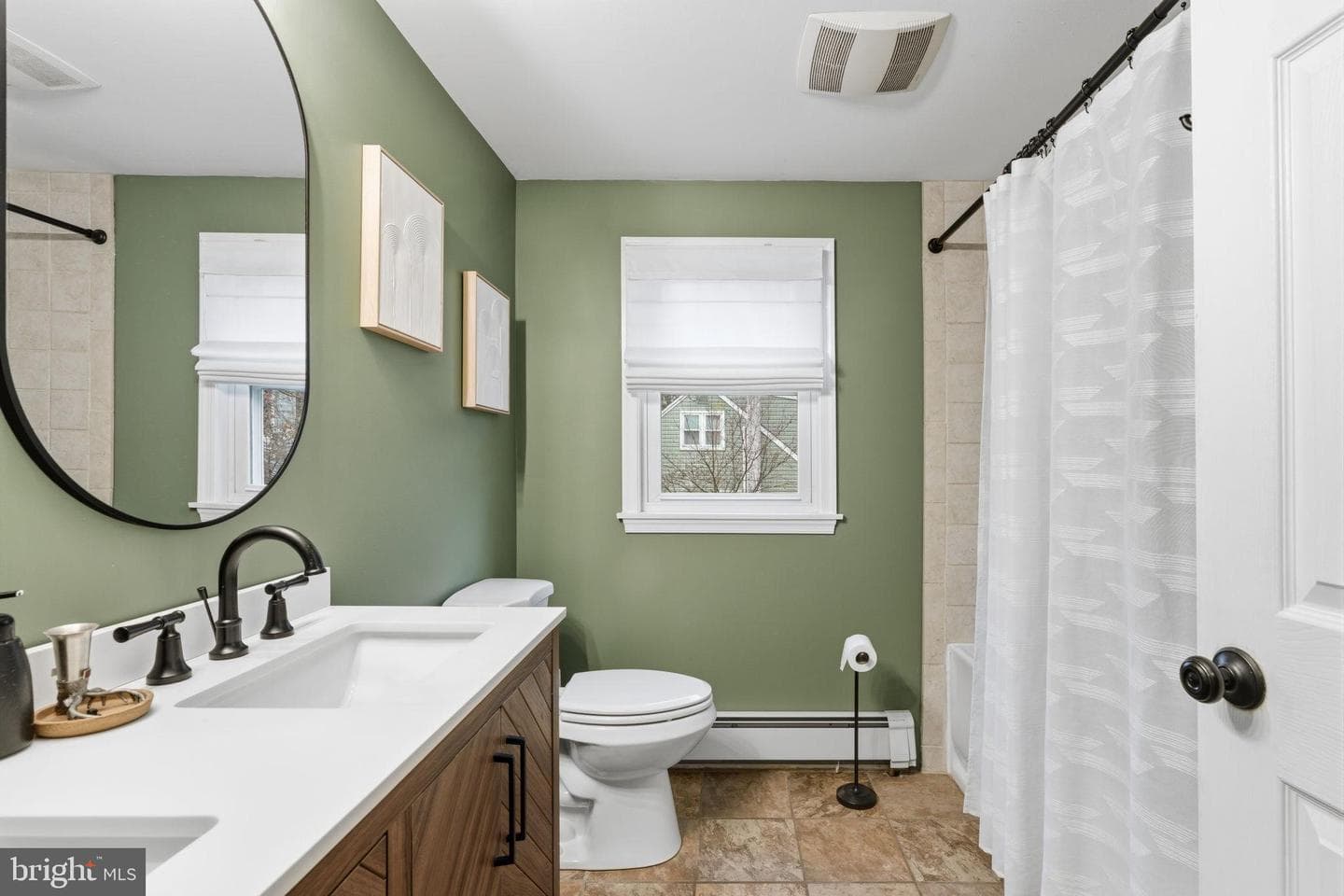 708 Barclay Avenue photo 25