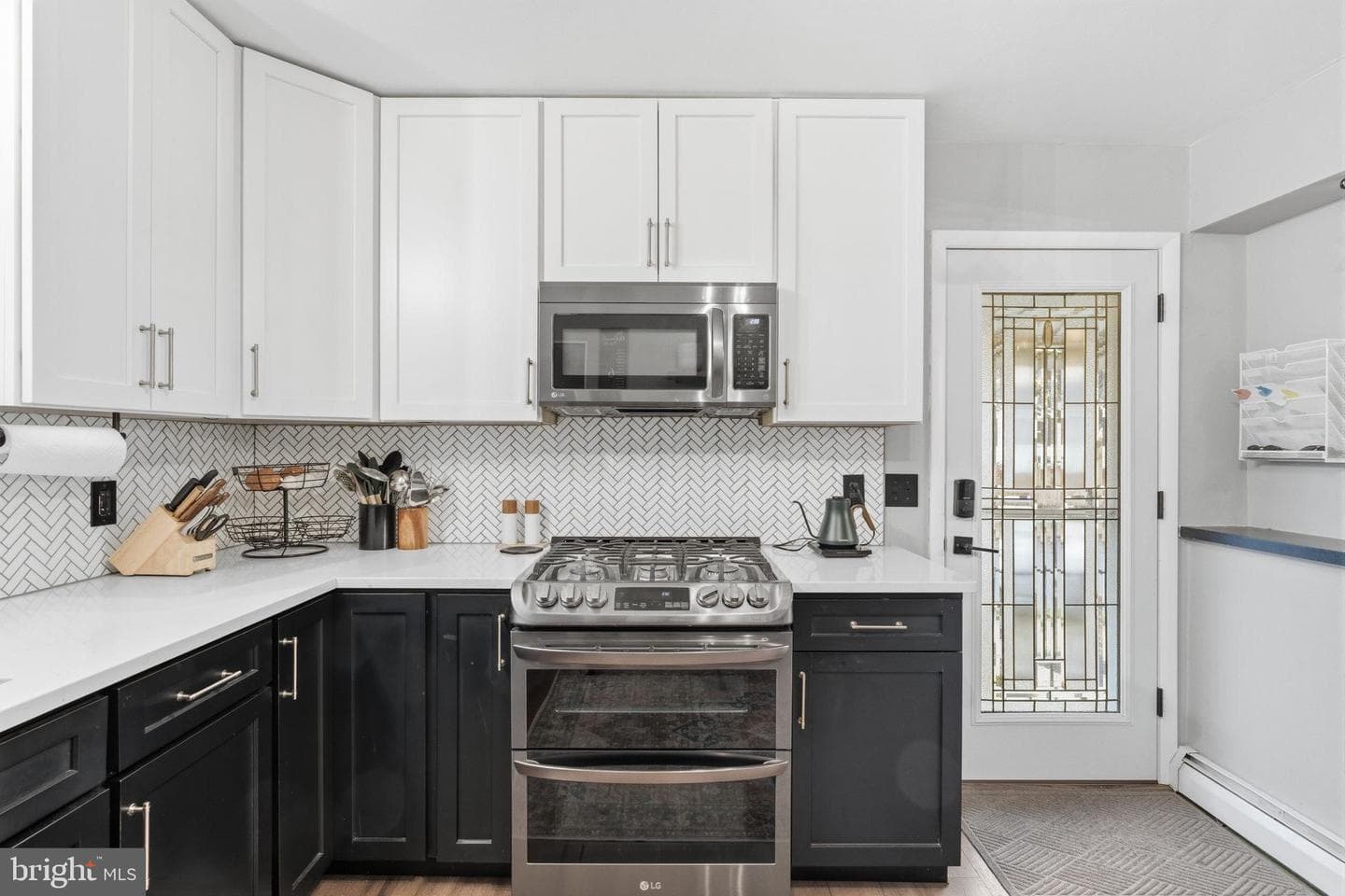 708 Barclay Avenue photo 7