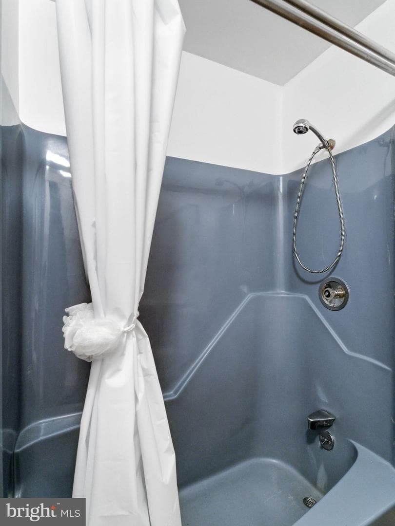 77 Gaping Rock Road photo 21