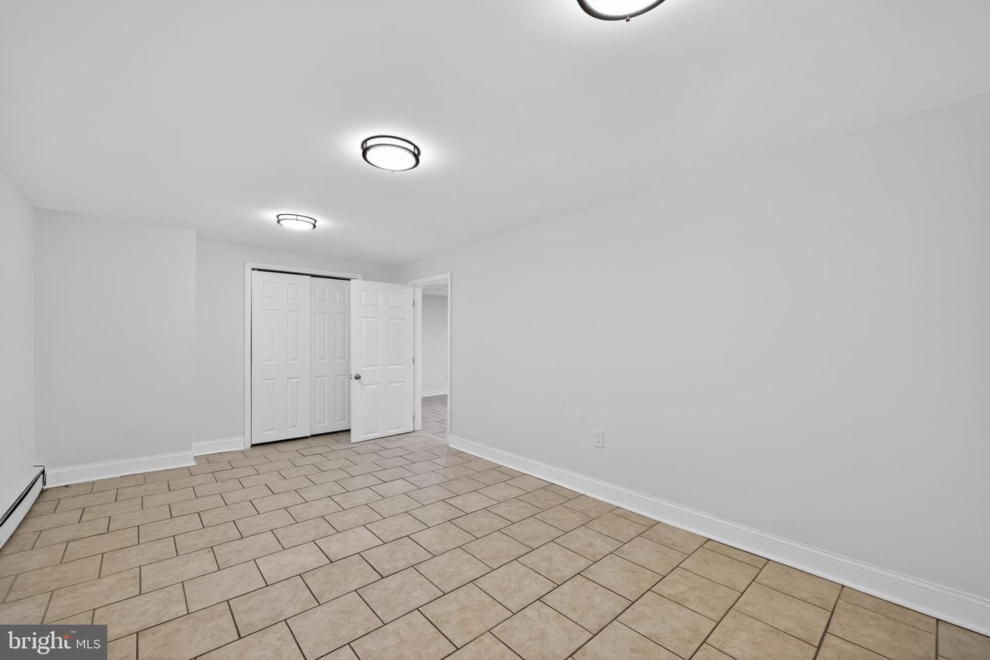 904 Arthur Avenue photo 22