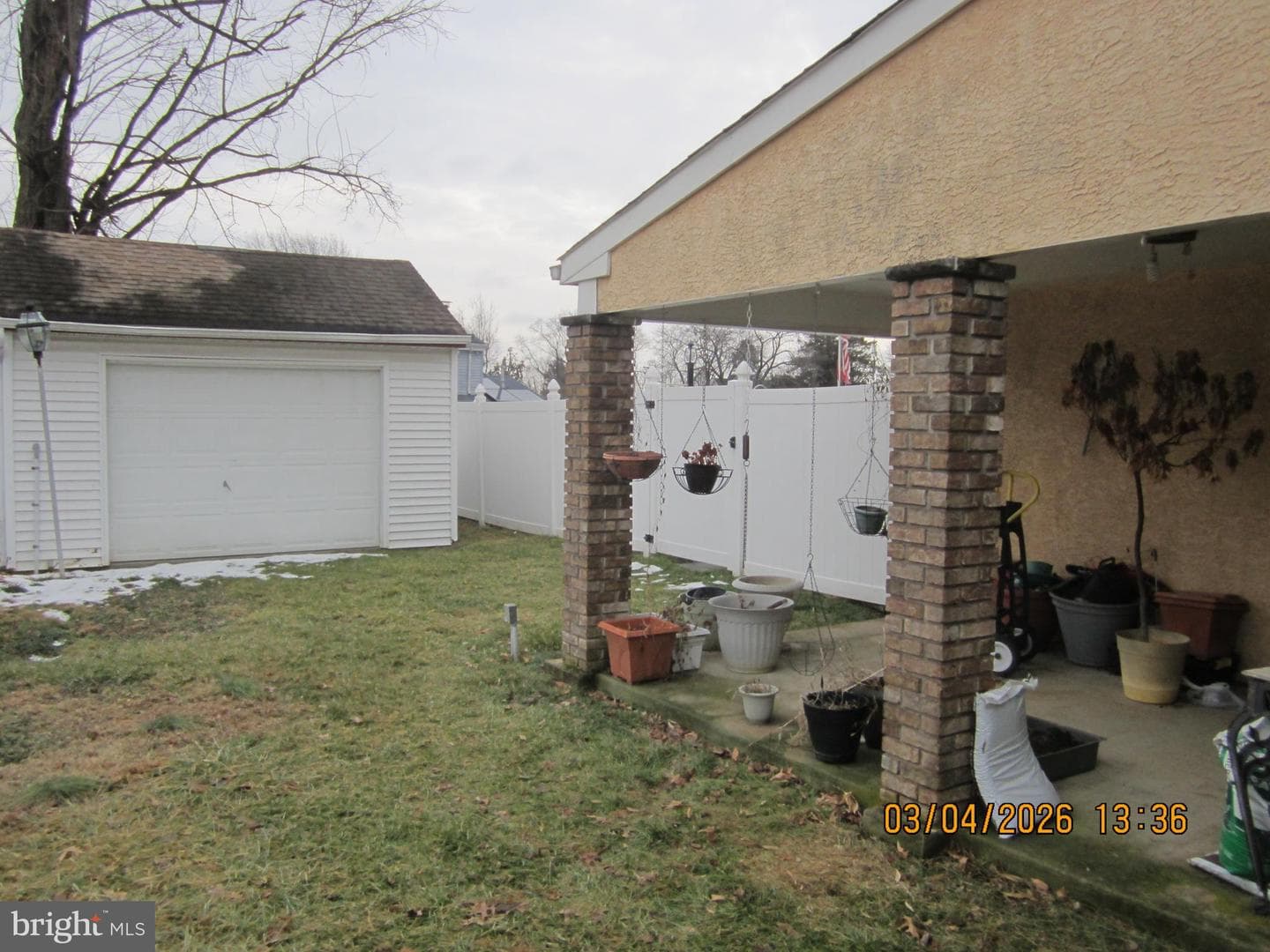 5800 Griscomb Drive photo 44