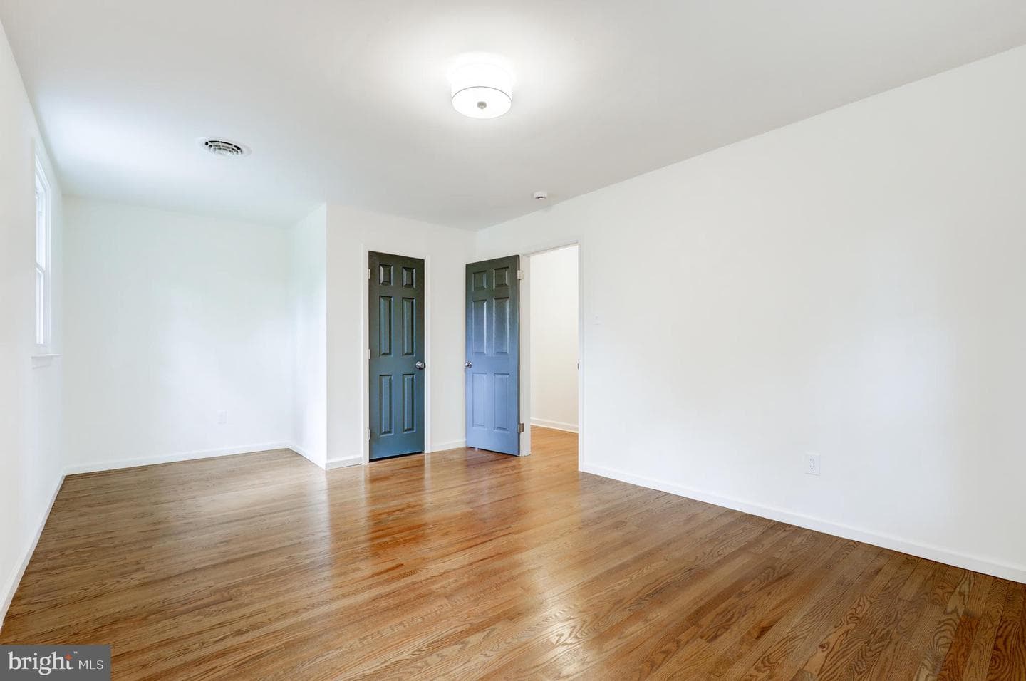 4928 Edgewood Road photo 33