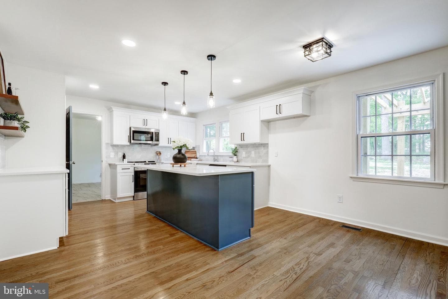 4928 Edgewood Road photo 8