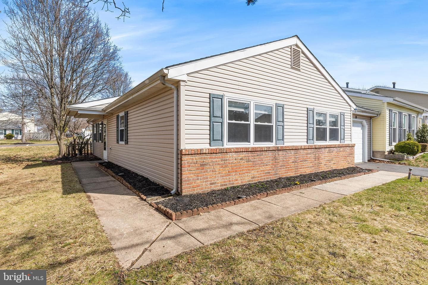 28 Chesapeake Drive photo 2
