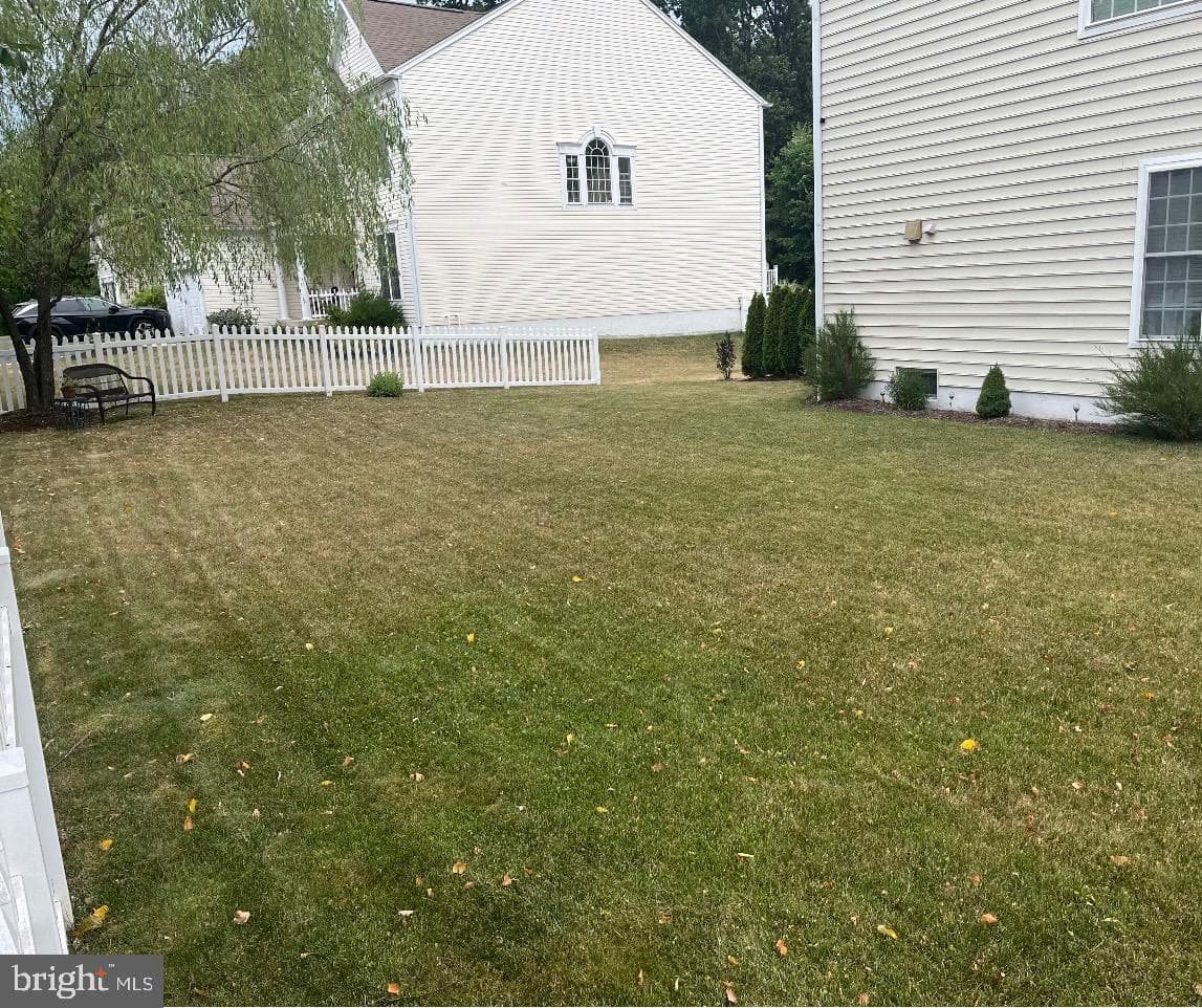 358 E Armstrong Drive photo 39