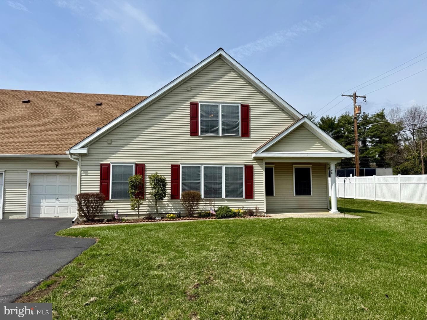 28 Avenrowe Ct