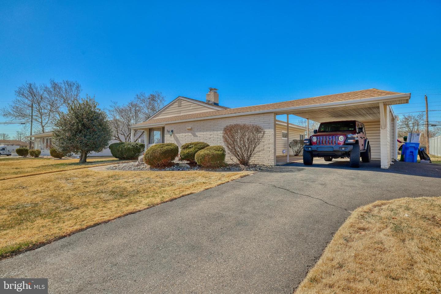 19 Dewberry Lane photo 3