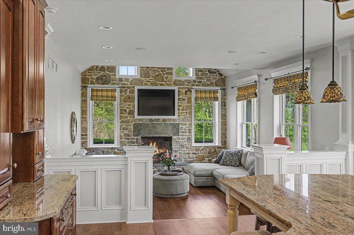 26 Wormansville Road photo 14