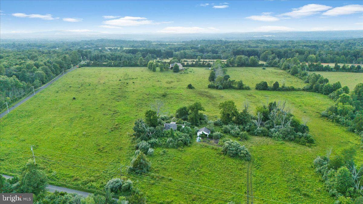 26 Wormansville Road photo 57