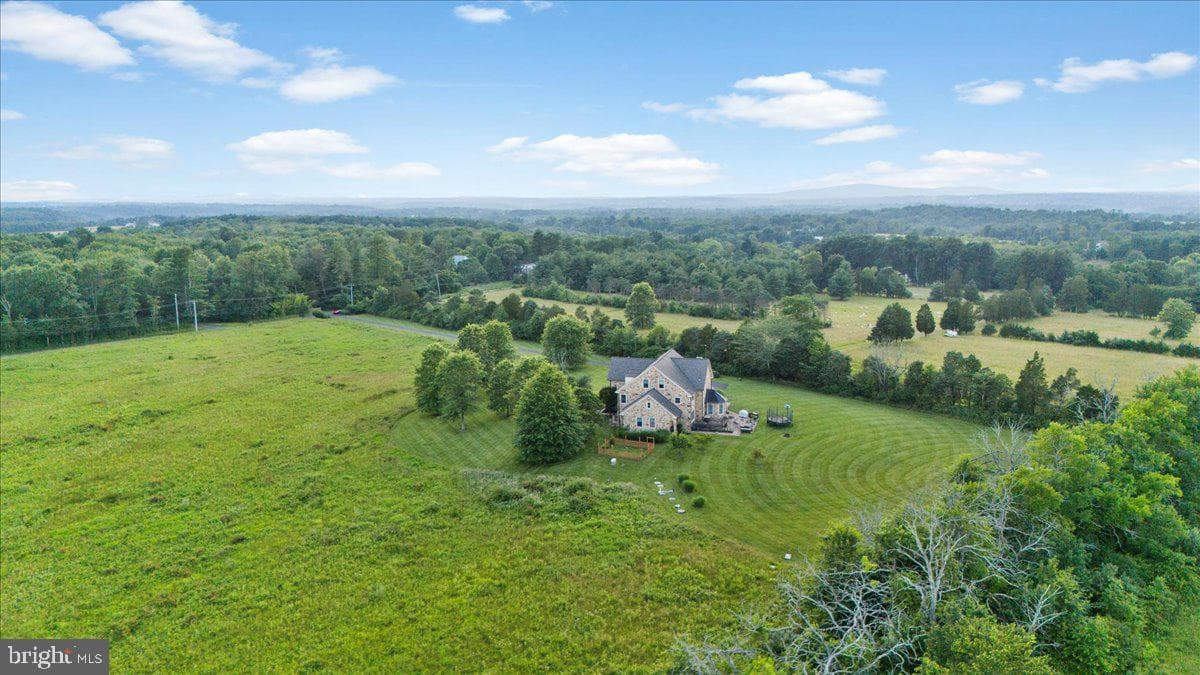 26 Wormansville Road photo 66