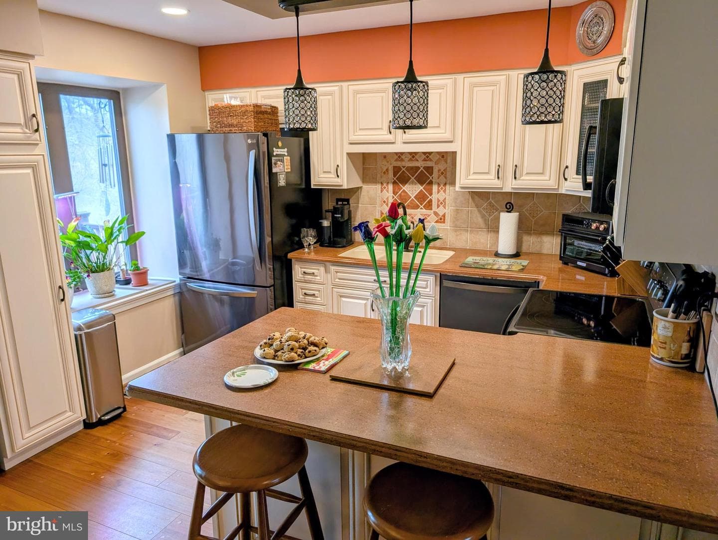 2145 Bromley Comn photo 18