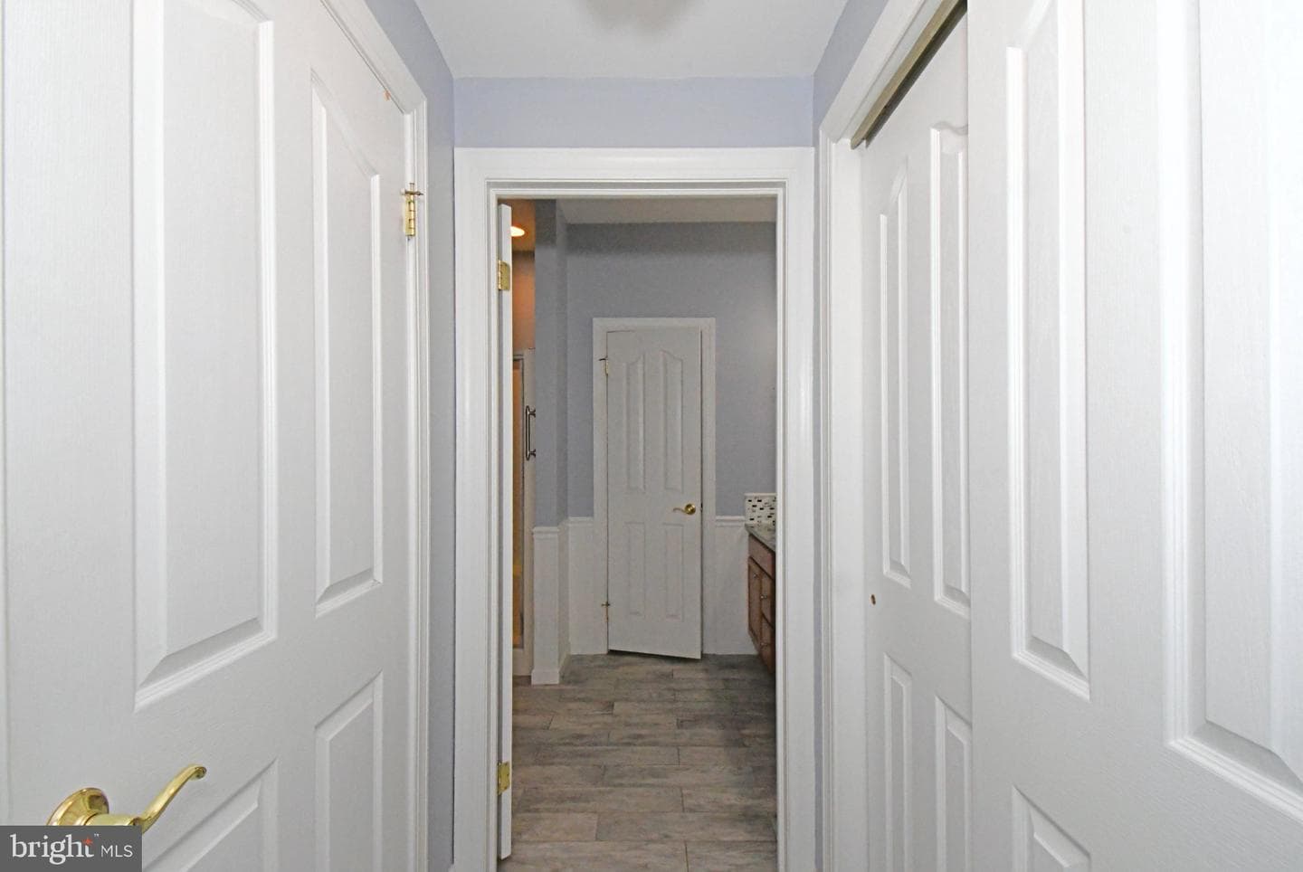 215 Dorchester Drive photo 34