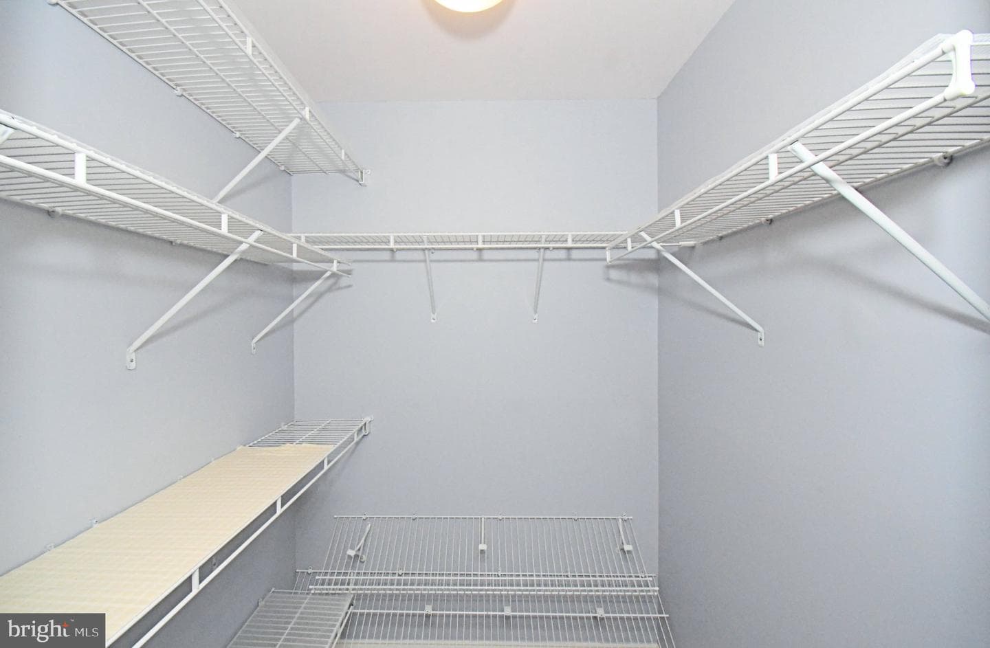 215 Dorchester Drive photo 39