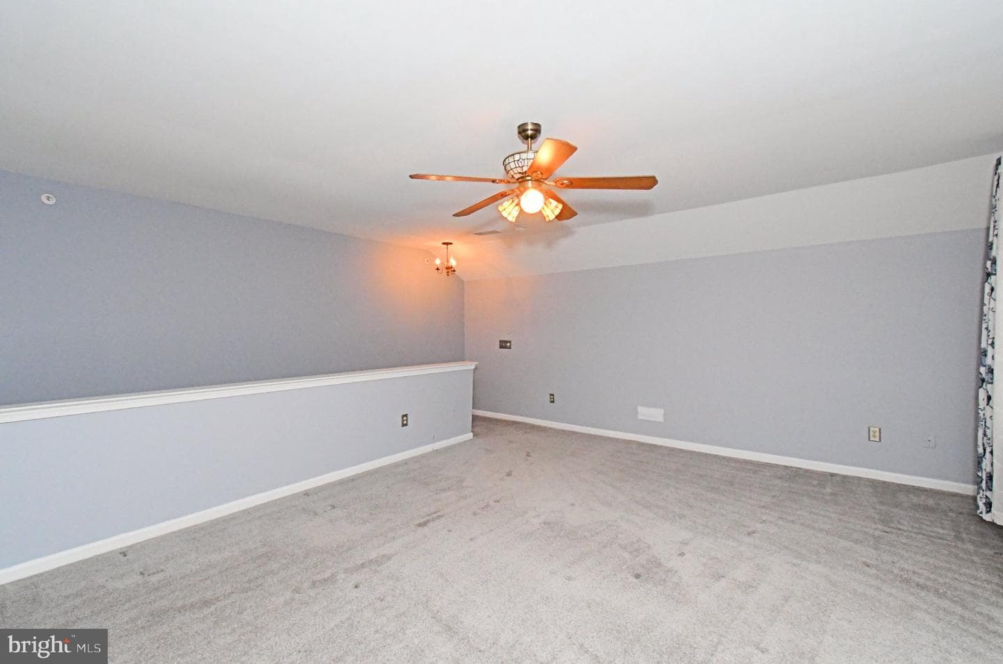 215 Dorchester Drive photo 46