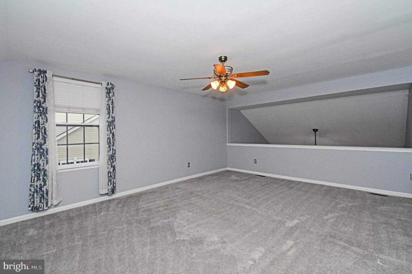 215 Dorchester Drive photo 48