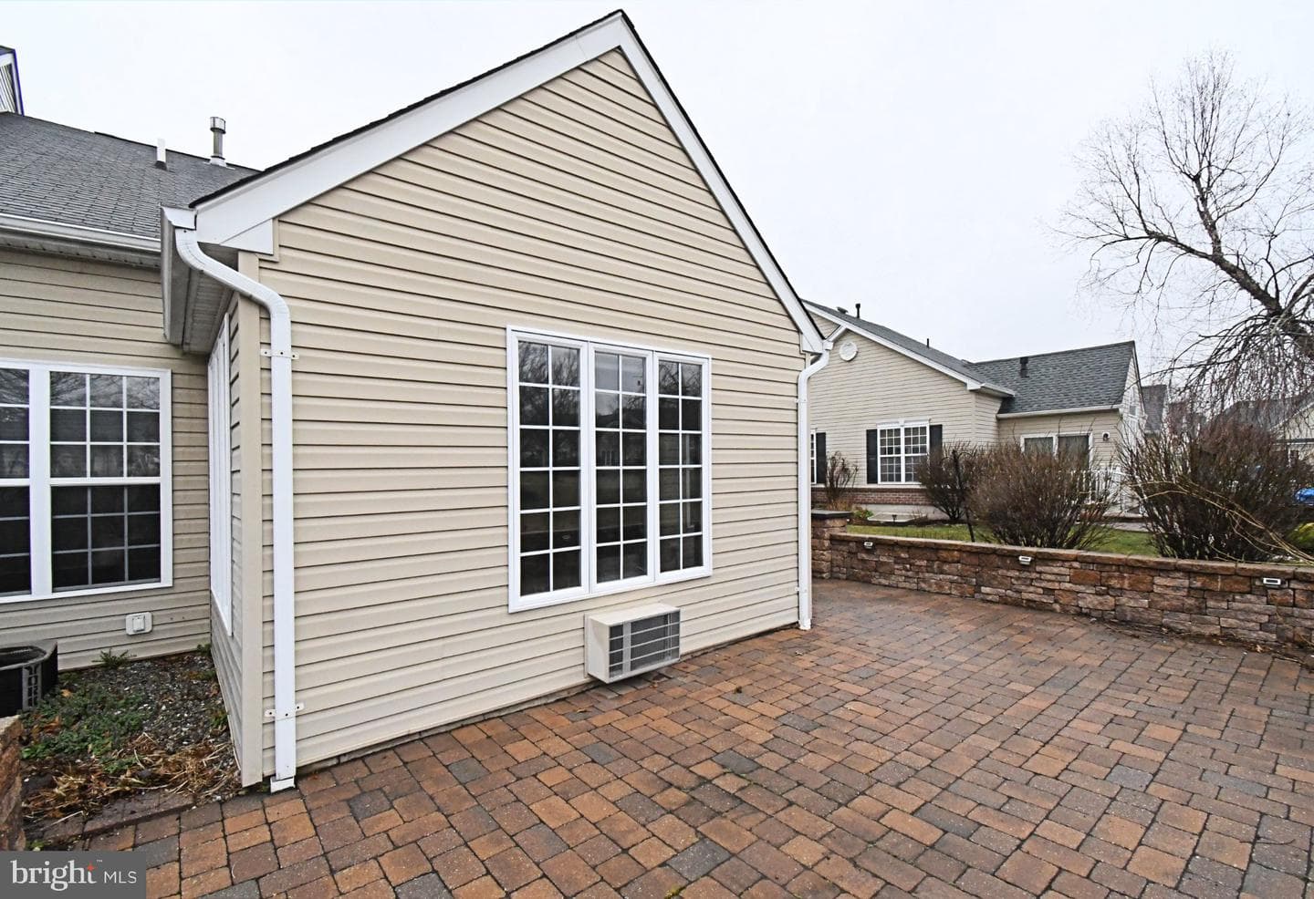 215 Dorchester Drive photo 59