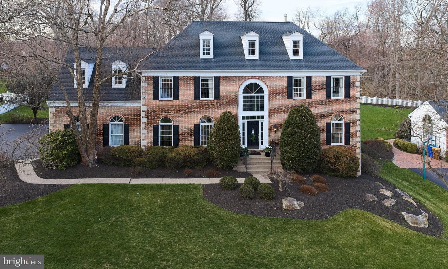 1052 S Kimbles Road photo 2