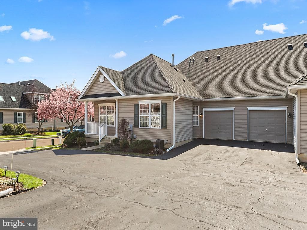 132 Liberty Drive photo 33