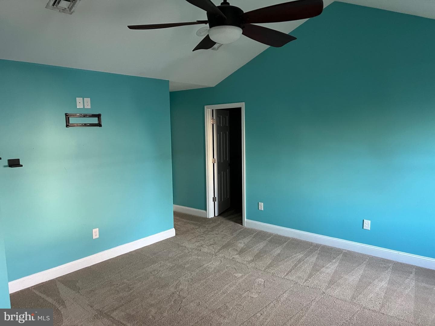 621 Nicole Drive photo 23