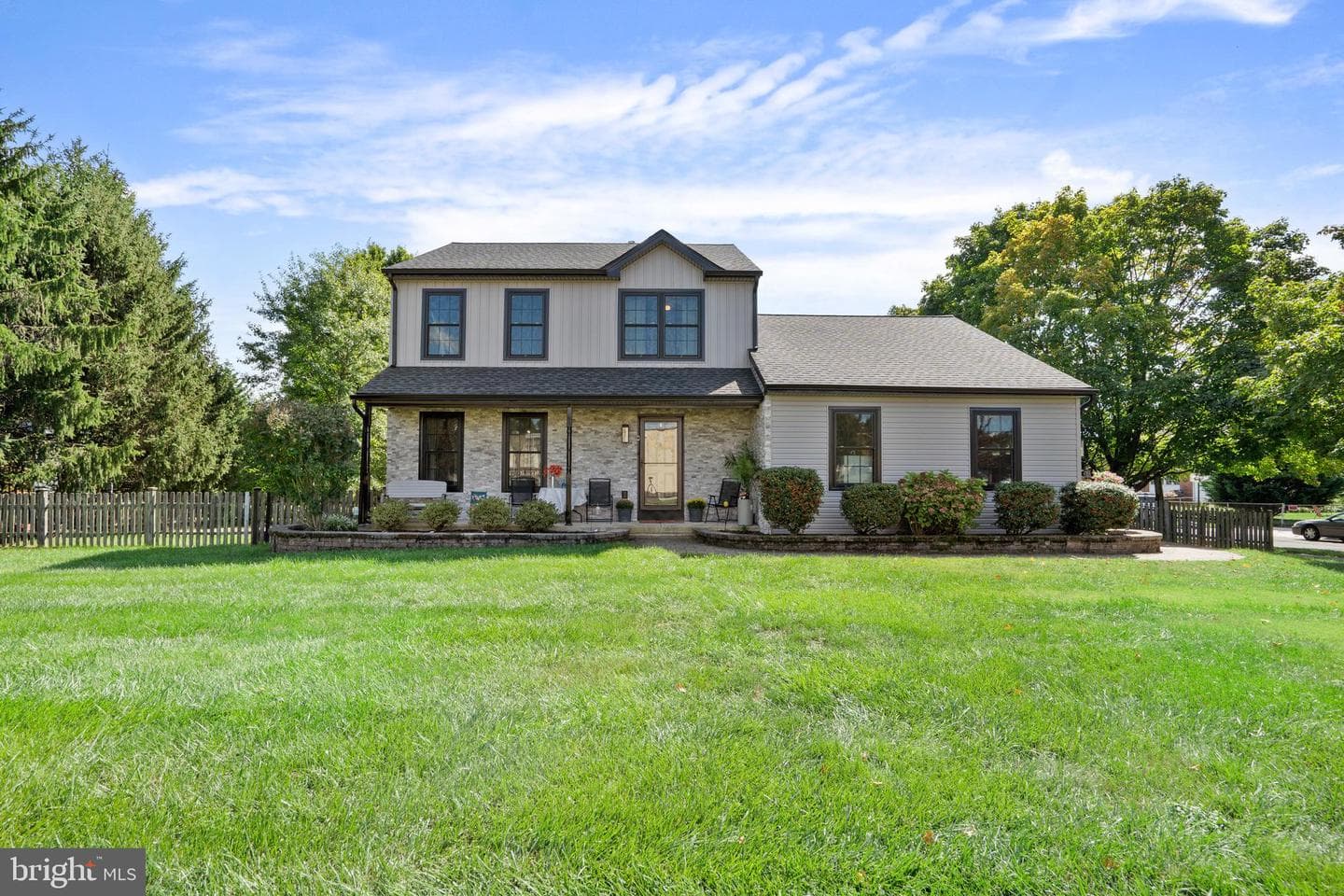 409 Fairview Avenue photo 2
