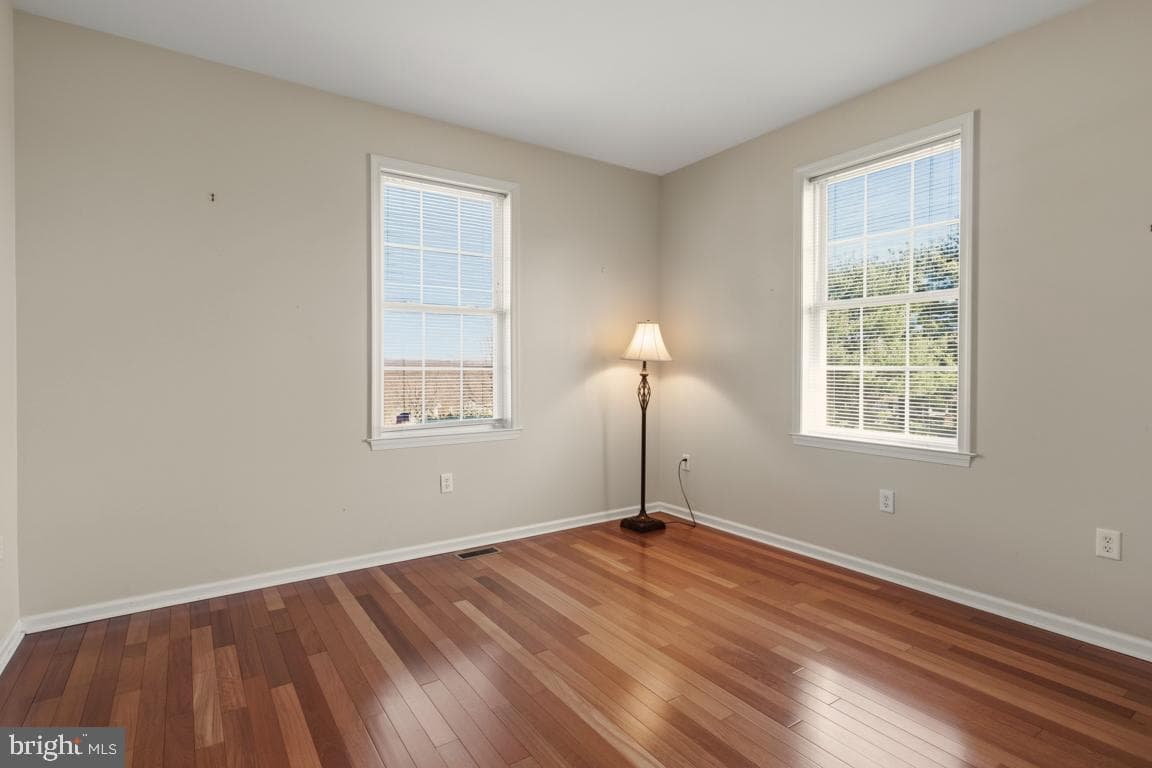 1525 Gateway Drive photo 24