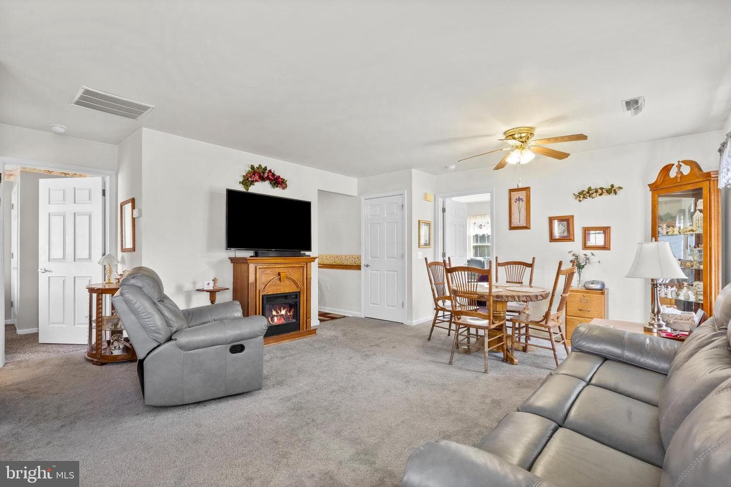 80 Avenrowe Court photo 8