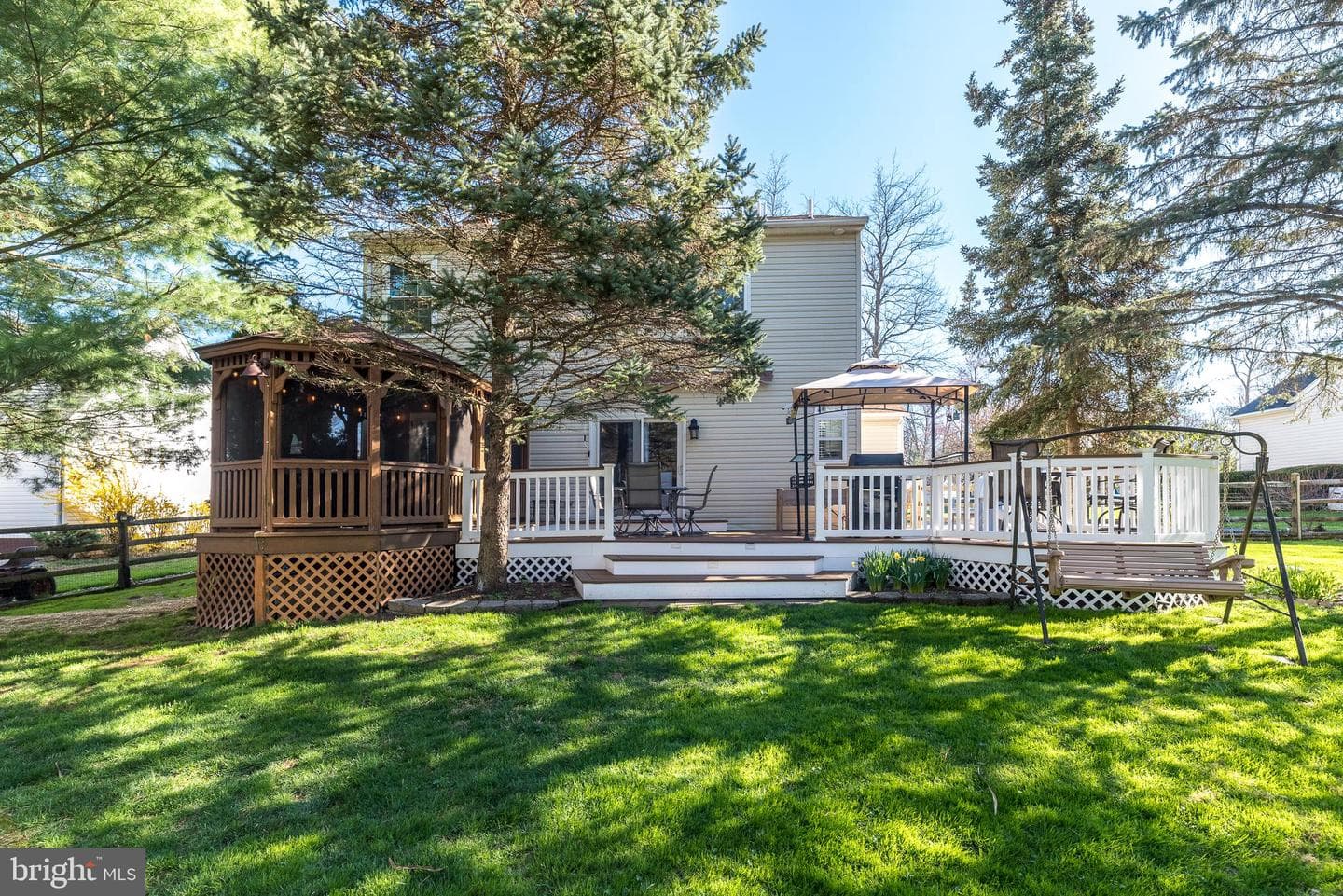115 Saddle Brook Drive photo 5