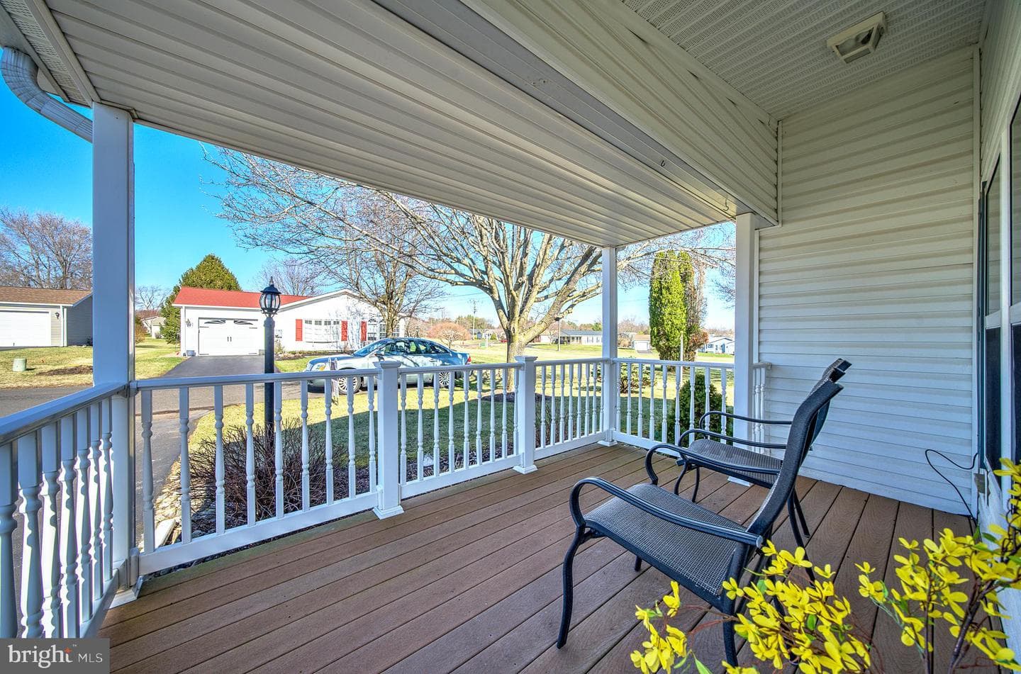 598 Walnut Court photo 7
