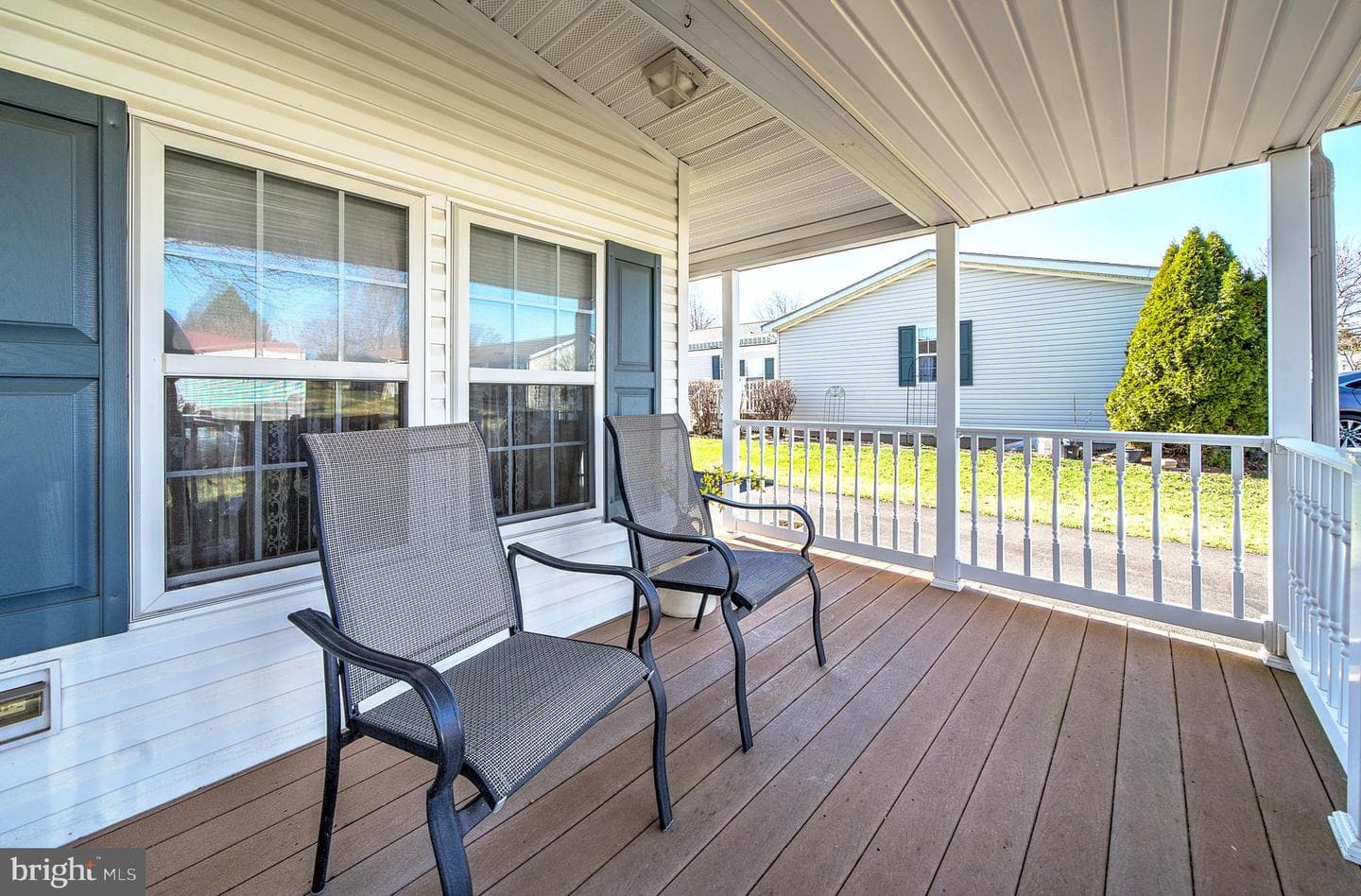 598 Walnut Court photo 8