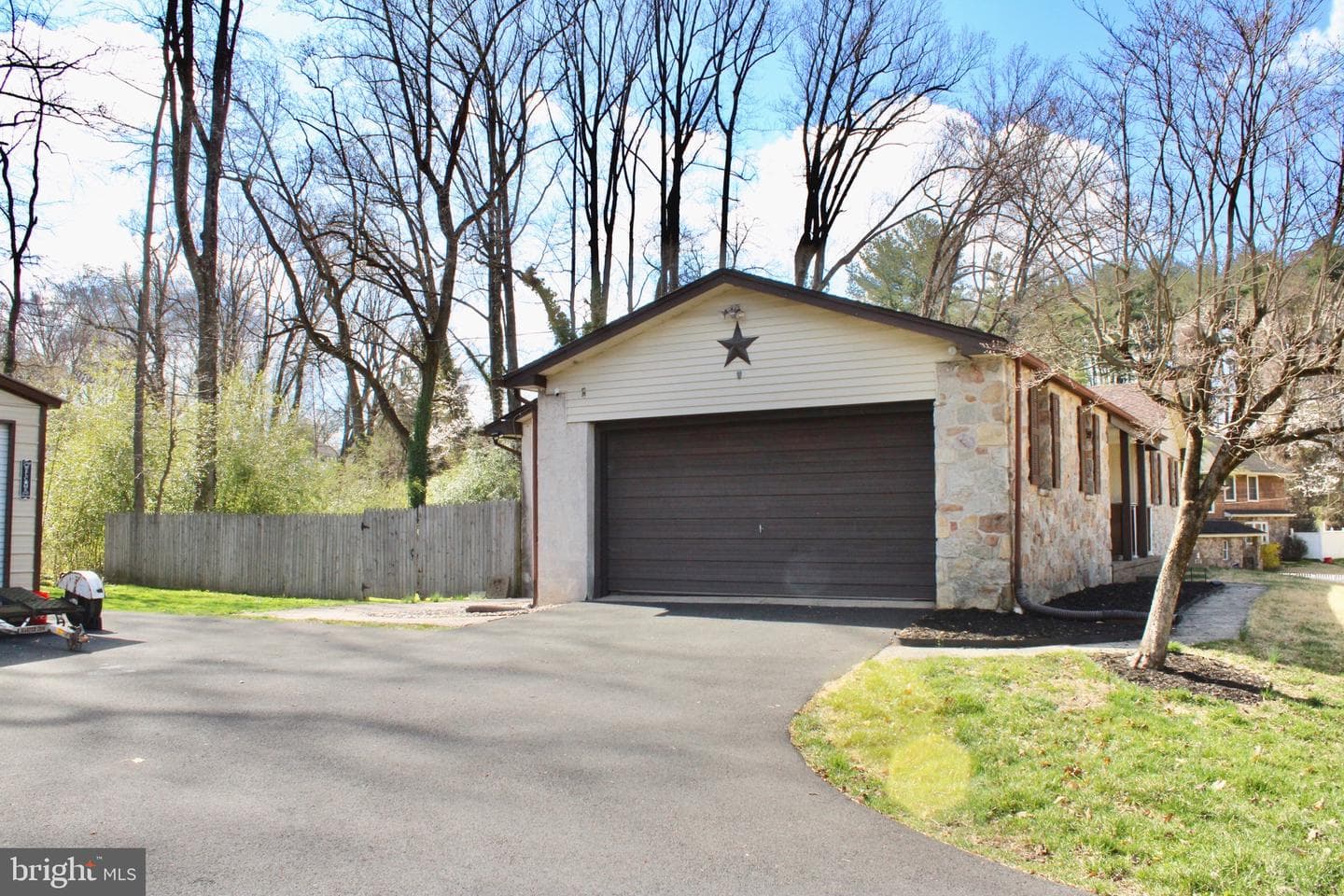 174 Hershel Street photo 7
