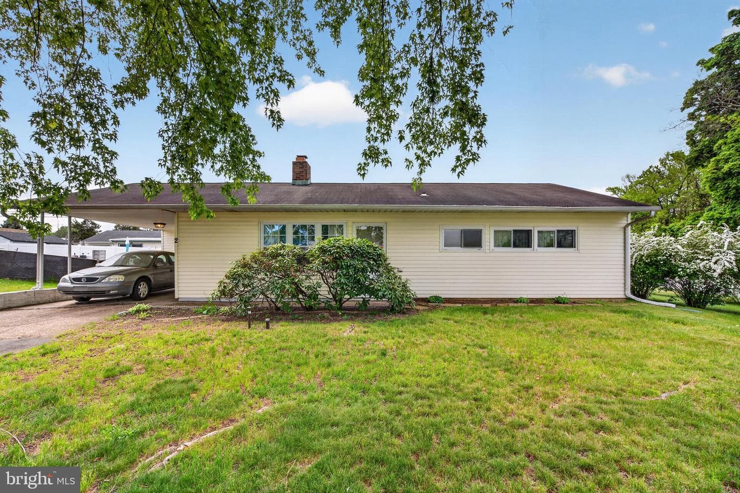 2 Silver Birch Lane photo 2