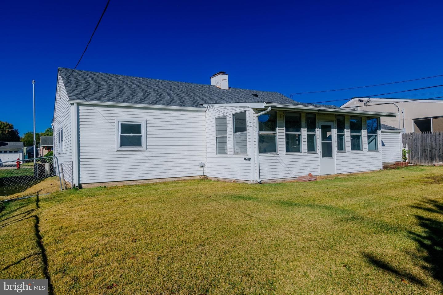 252 N Olds Boulevard photo 35