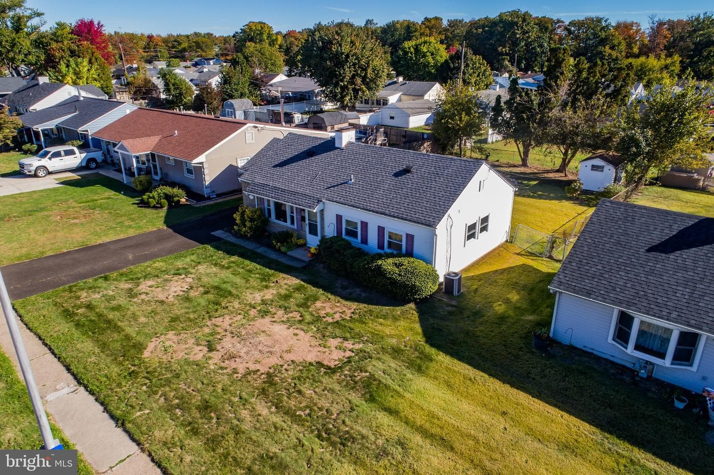 252 N Olds Boulevard photo 45