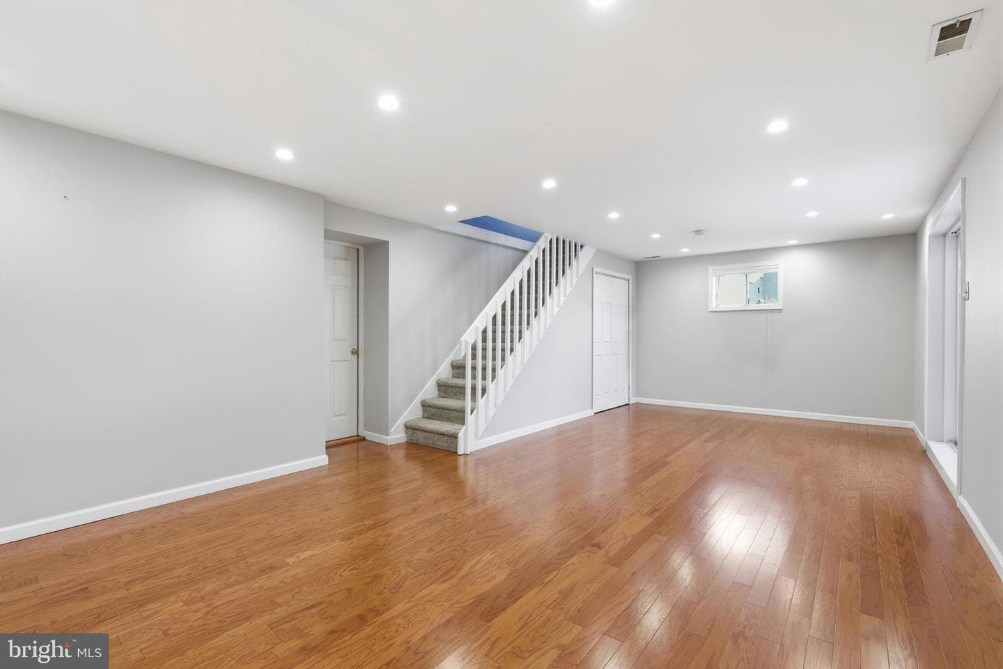 801 Cybus Way photo 37