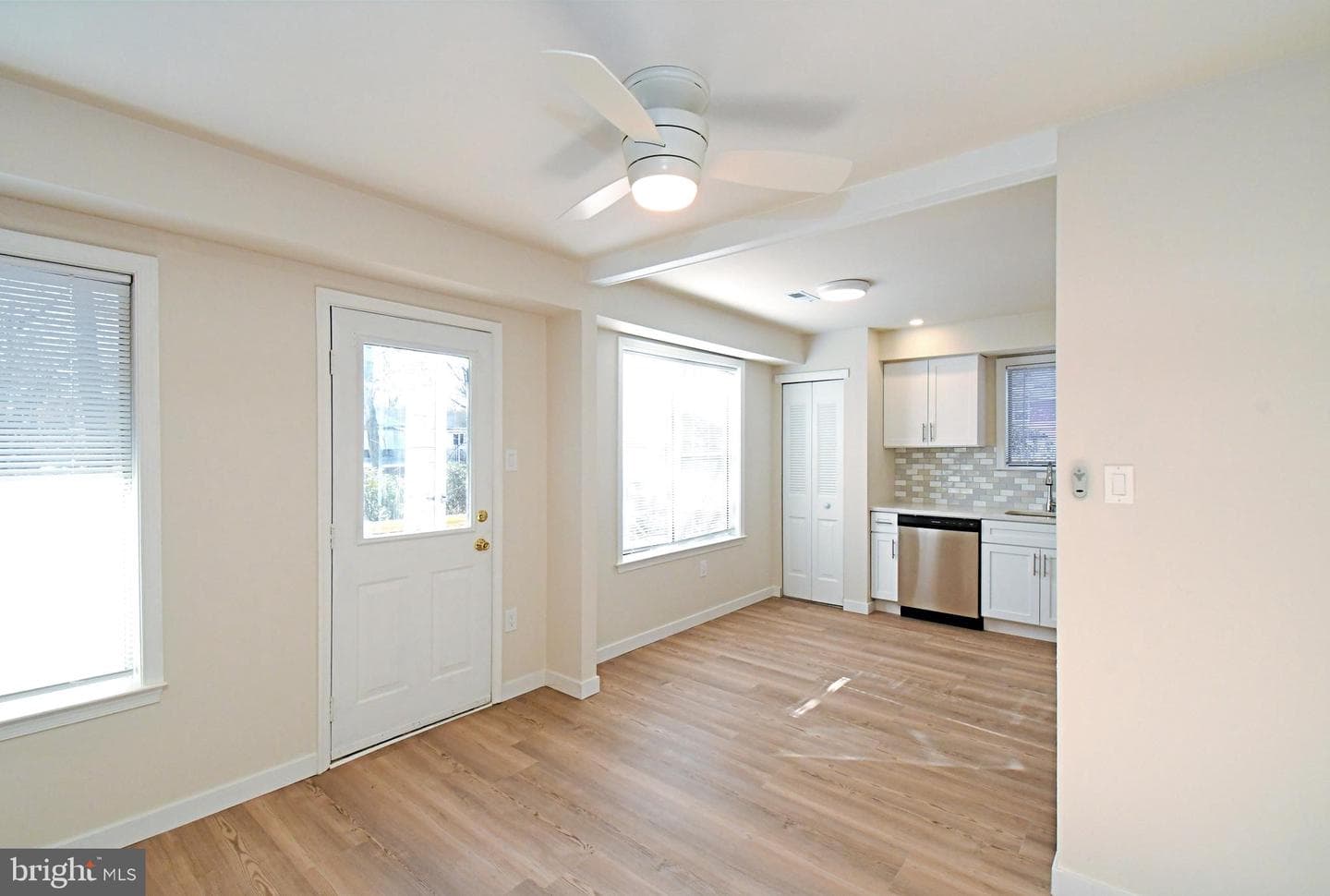 23 Kittery Court photo 4