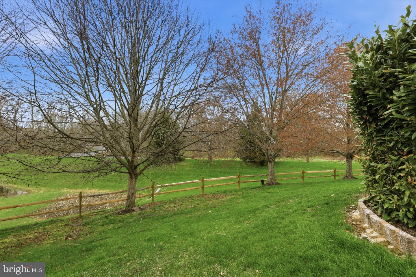 10 Tupelo Lane photo 32