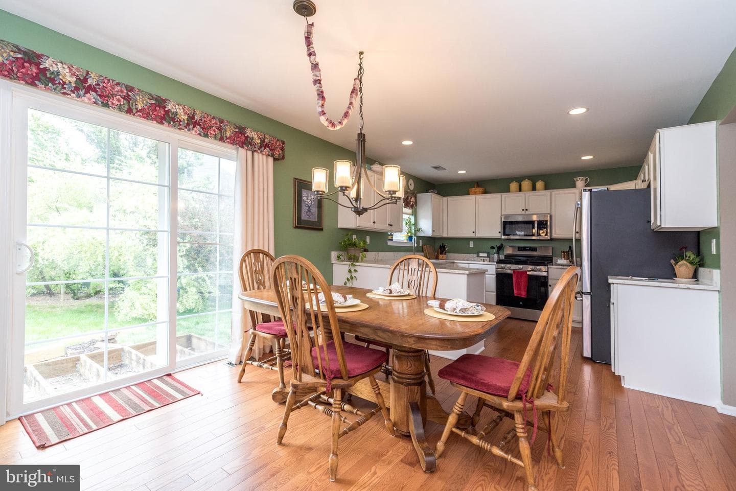 904 Filly Circle photo 9