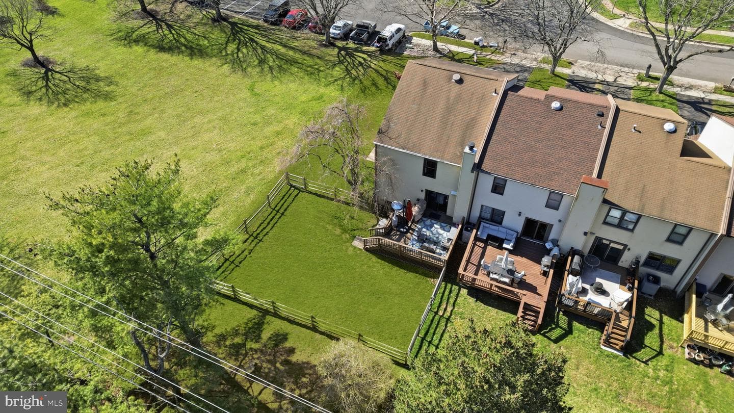 127 Parkview Way photo 42