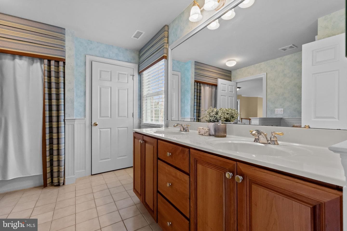1310 Prospect Farm Drive photo 34