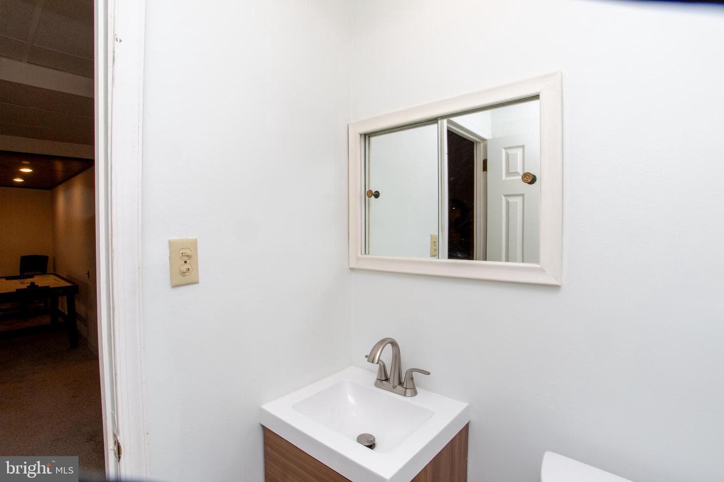 48 Hershel Street photo 52