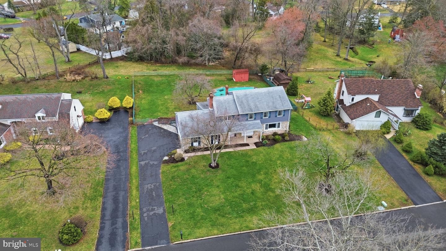 71 Briarwood Drive photo 44